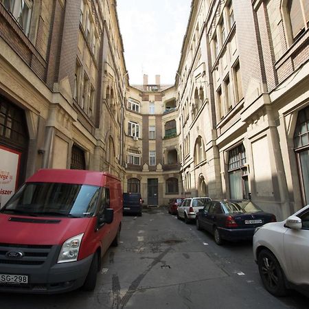 Antikvilla Apartman Szeged Buitenkant foto